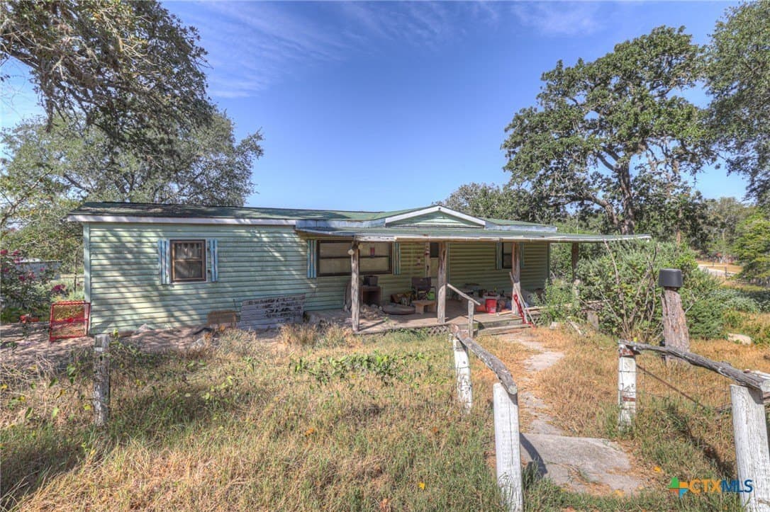 6.68 acres in Guadalupe County - photo 24