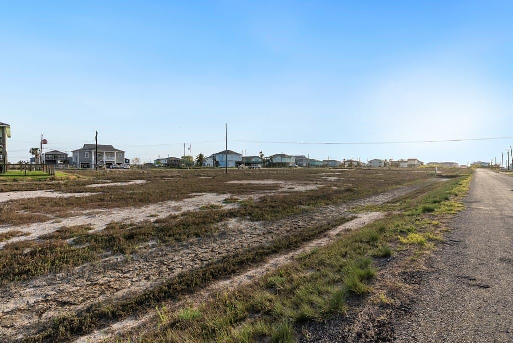 0.24 acres in Texas County - photo 9