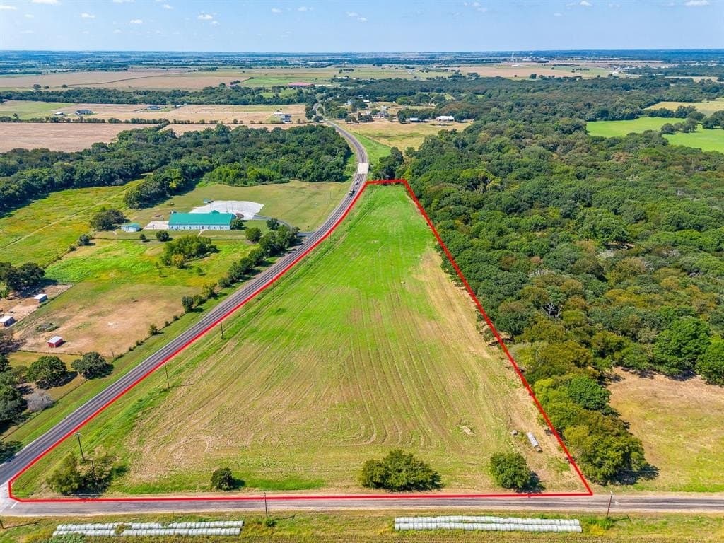 11.99 acres in Johnson County