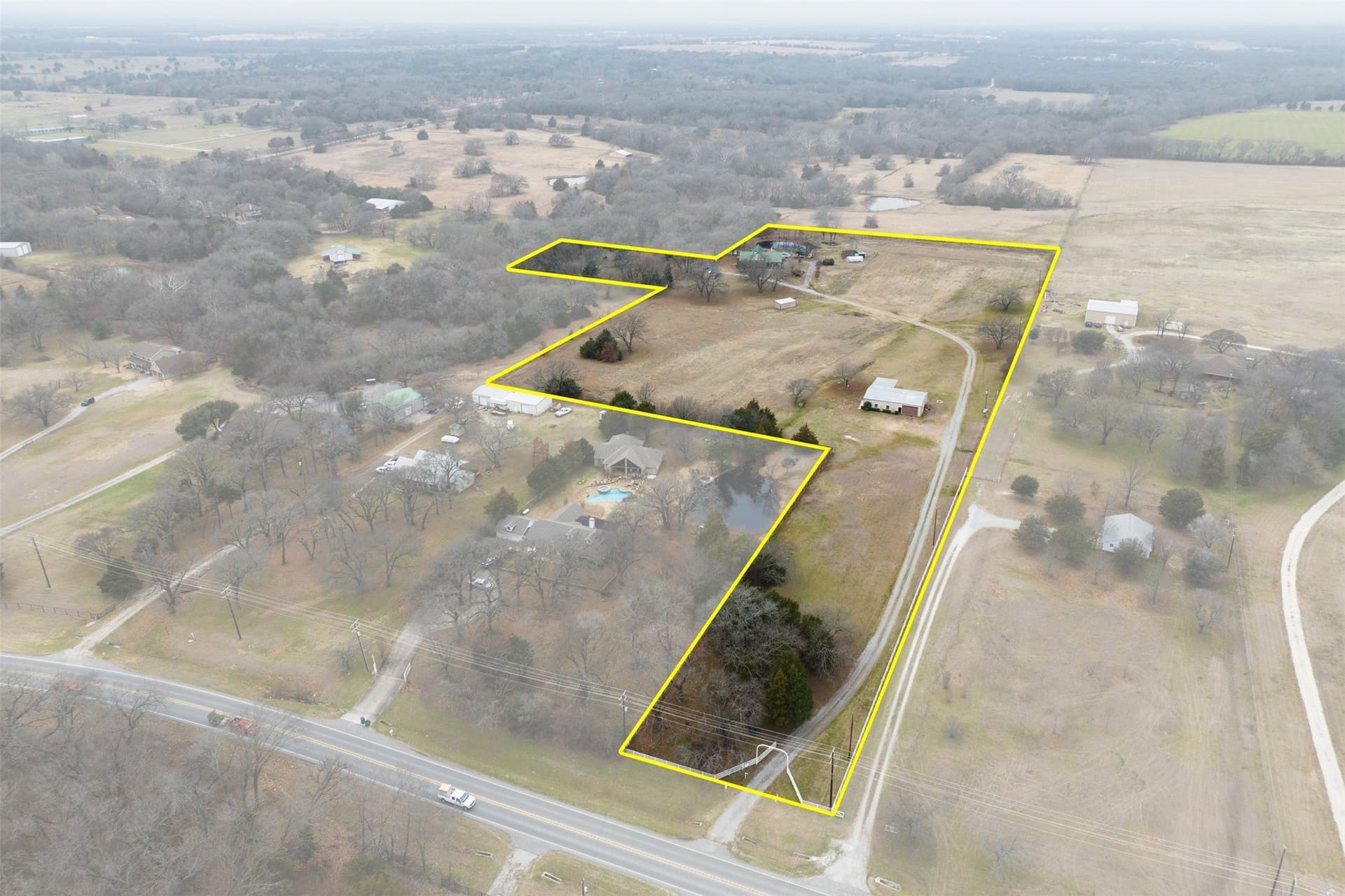 13.37 acres in Grayson County