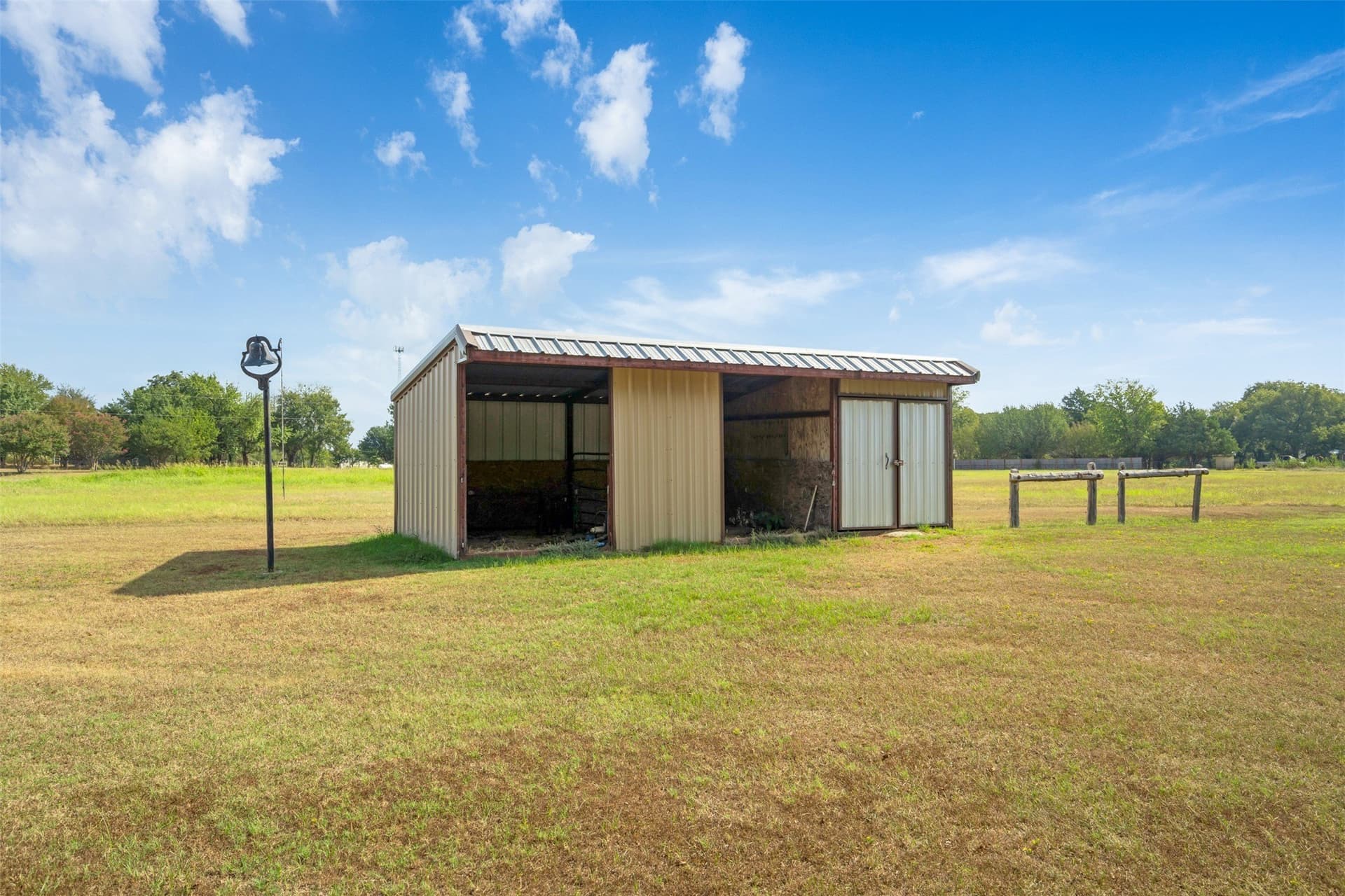 13.37 acres in Grayson County - photo 39