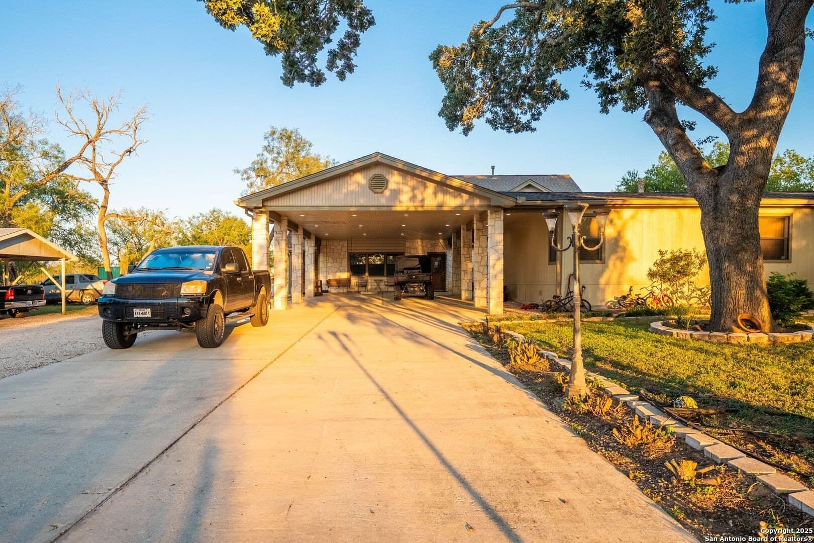 18.5 acres in Bexar County - photo 5