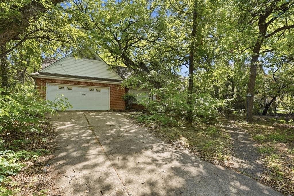 0.24 acres in Tarrant County gallery image 2