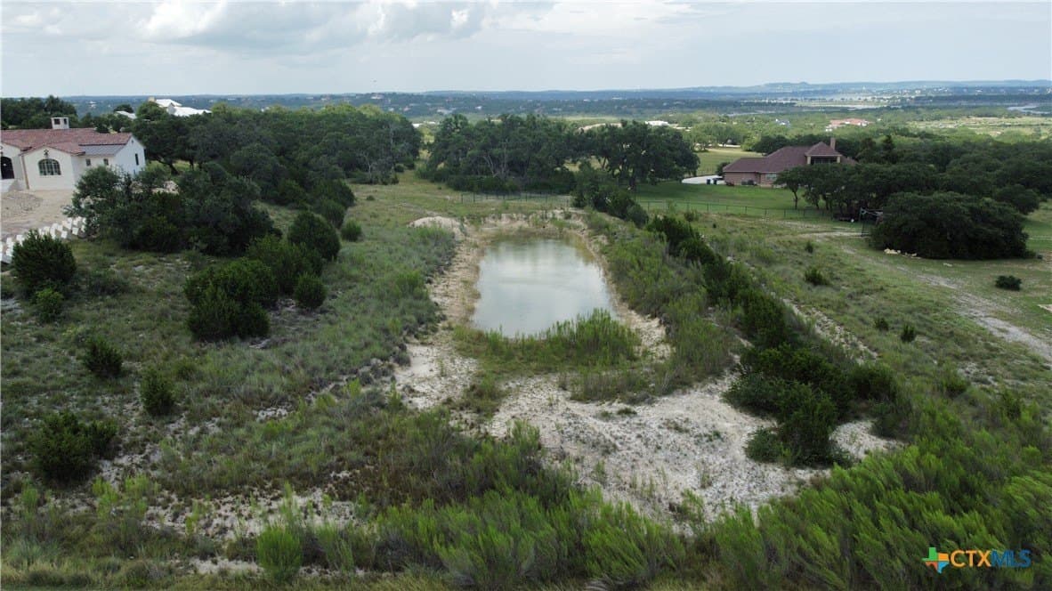 2.15 acres in Comal County gallery image 2