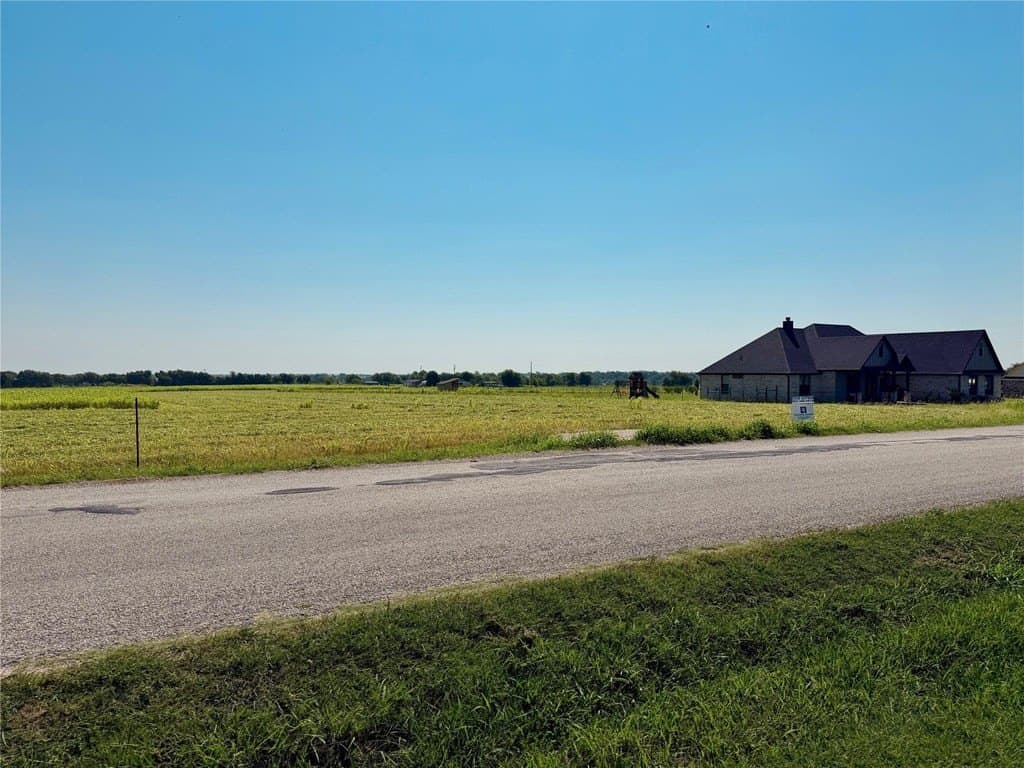 1.89 acres in Johnson County featured view