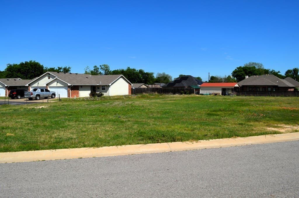 0.18 acres in Kaufman County gallery image 2