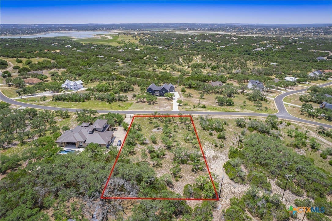 1.04 acres in Comal County - photo 8