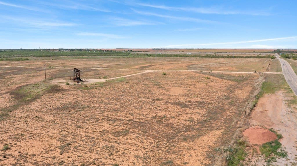 215.59 acres in Howard County - photo 20