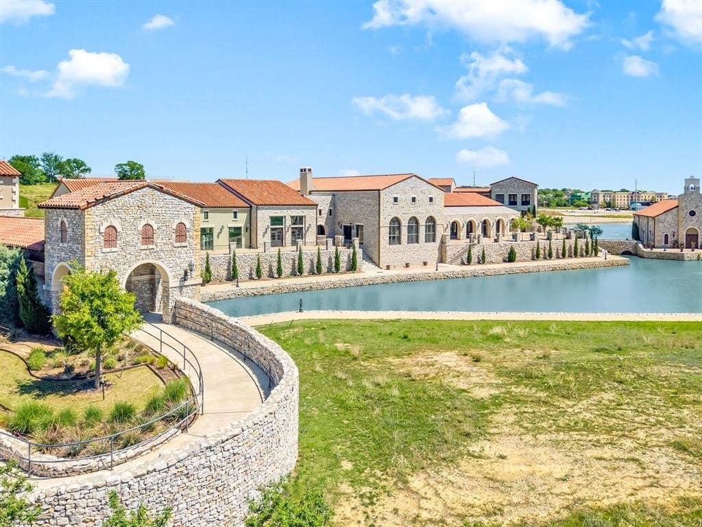 0.15 acres in Tarrant County gallery image 2