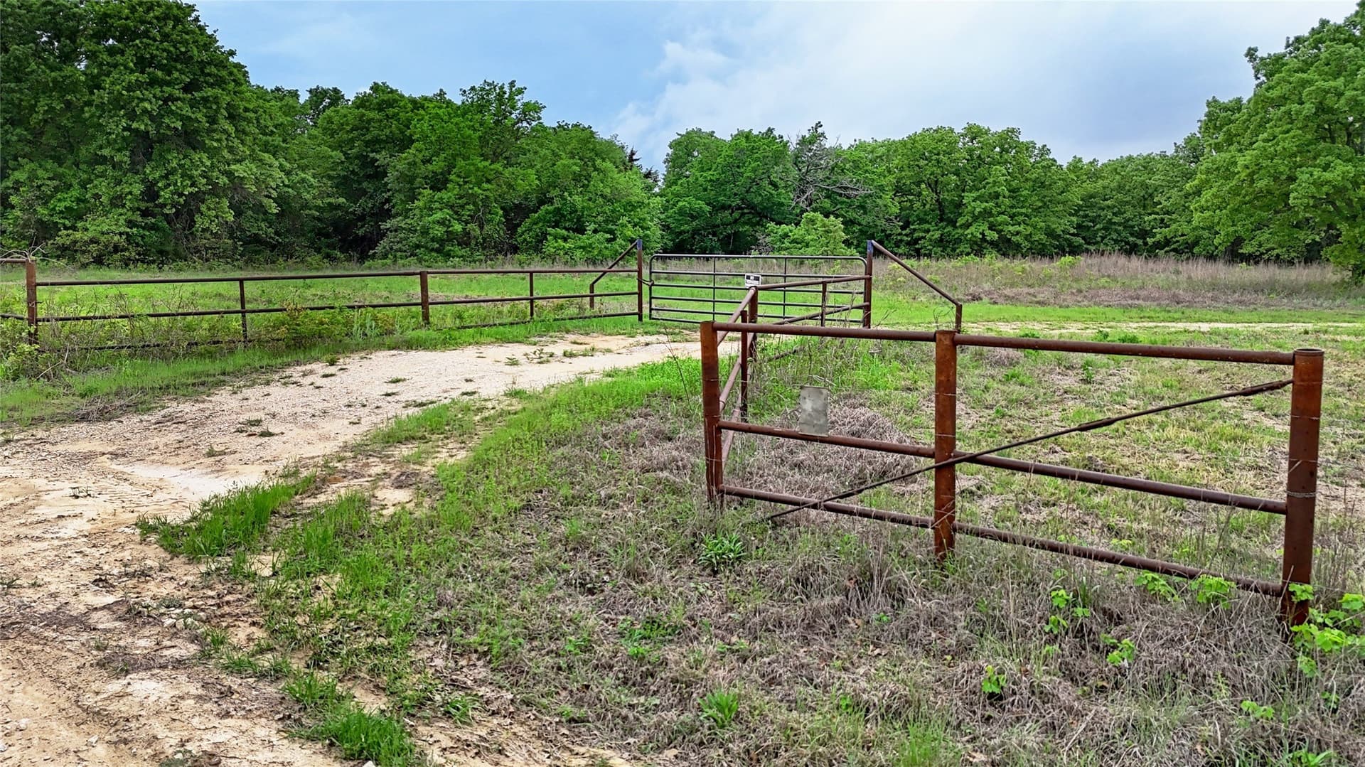 110.15 acres in Montague County - photo 21