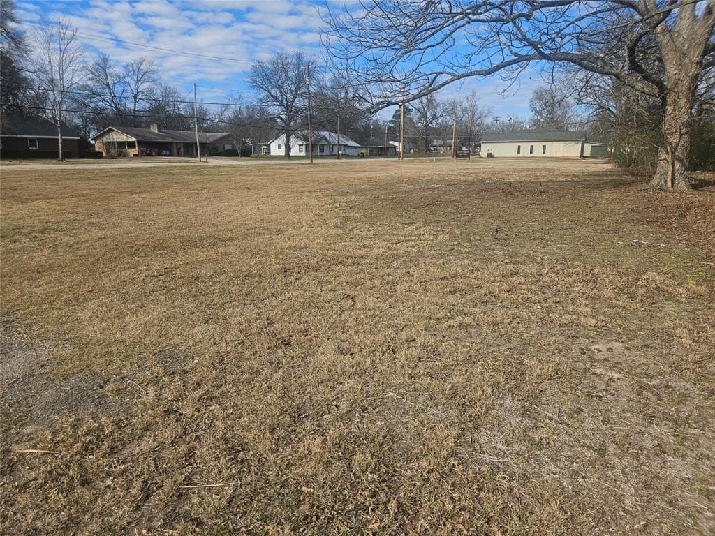 0.6 acres in Red River (TX) County