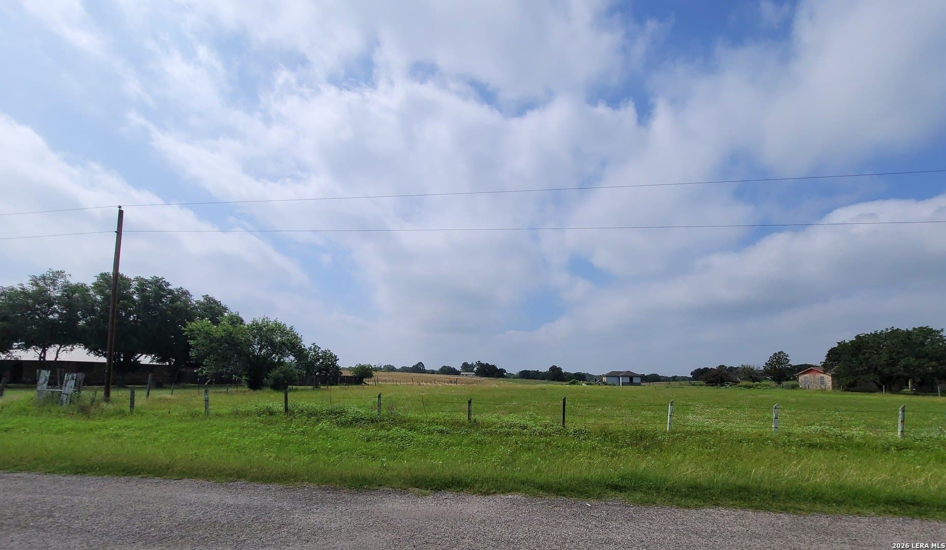 1 acres in Wilson County gallery image 3