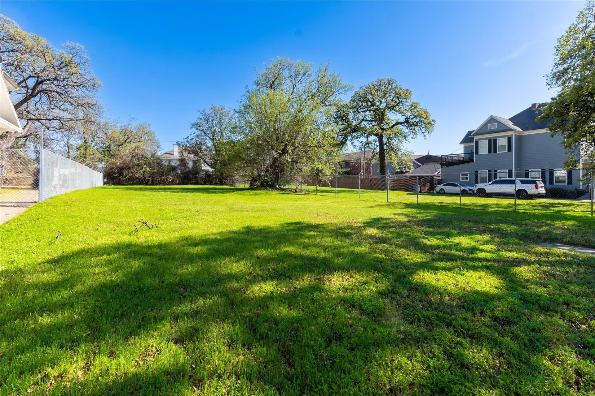0.25 acres in Dallas County - photo 19
