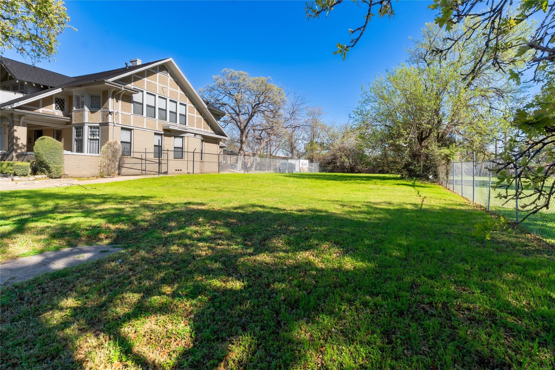 0.25 acres in Dallas County - photo 18
