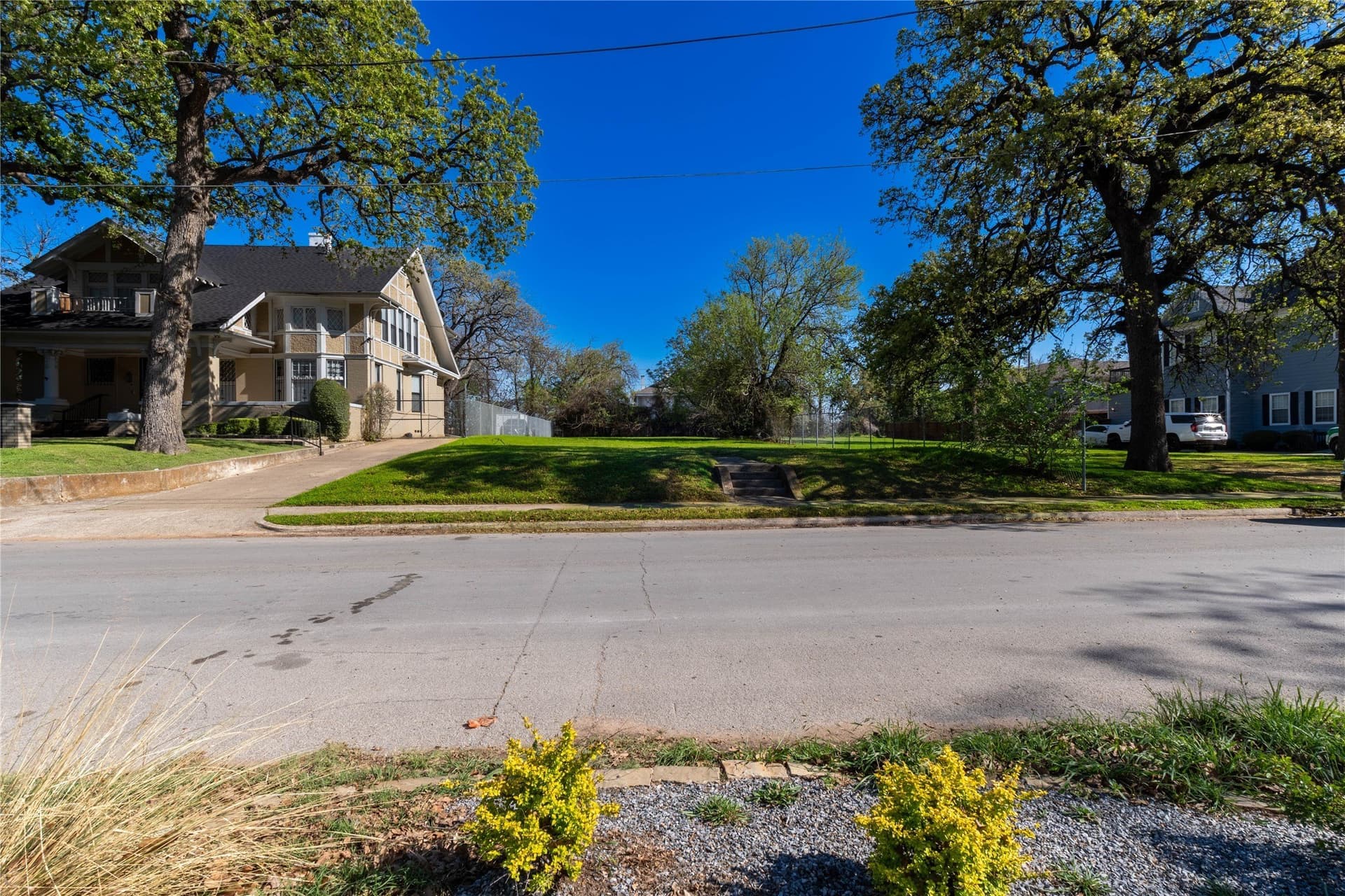 0.25 acres in Dallas County - photo 22