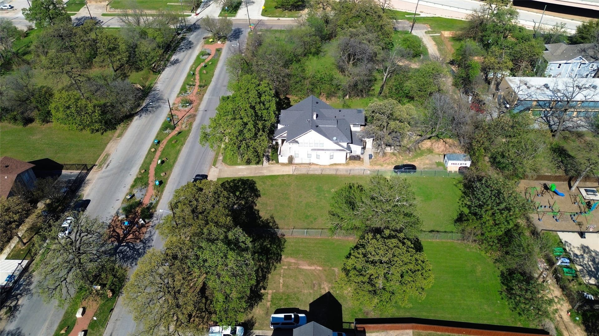 0.25 acres in Dallas County - photo 15