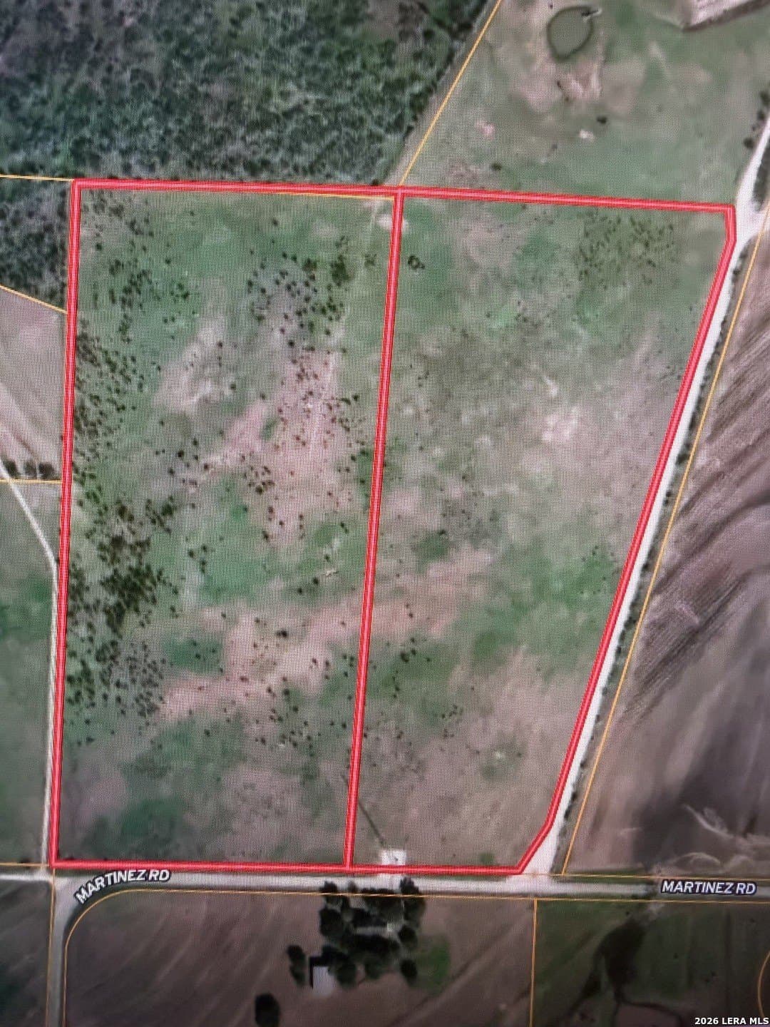 20.43 acres in De Witt County - photo 3