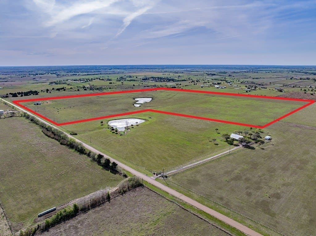 83.31 acres in Fayette County
