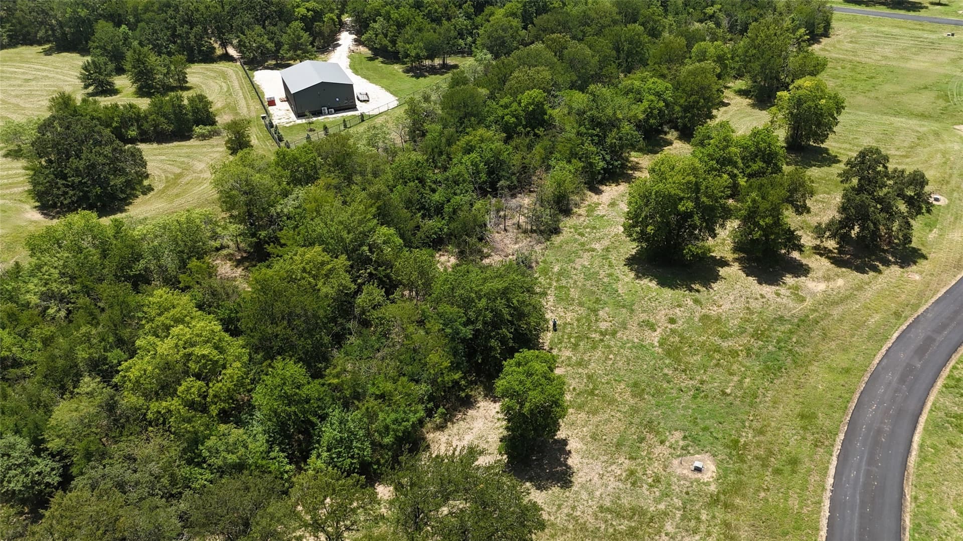 1.01 acres in Navarro County featured view