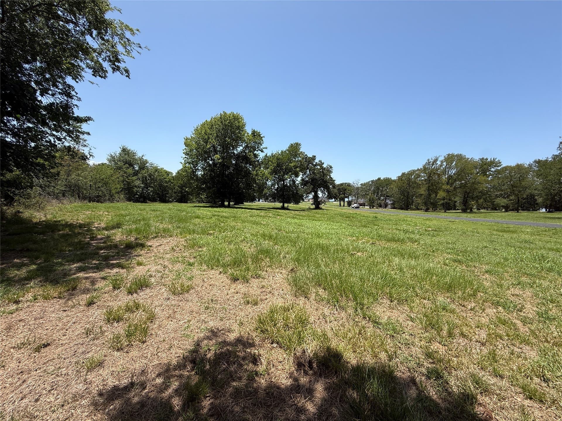 1.01 acres in Navarro County - photo 15