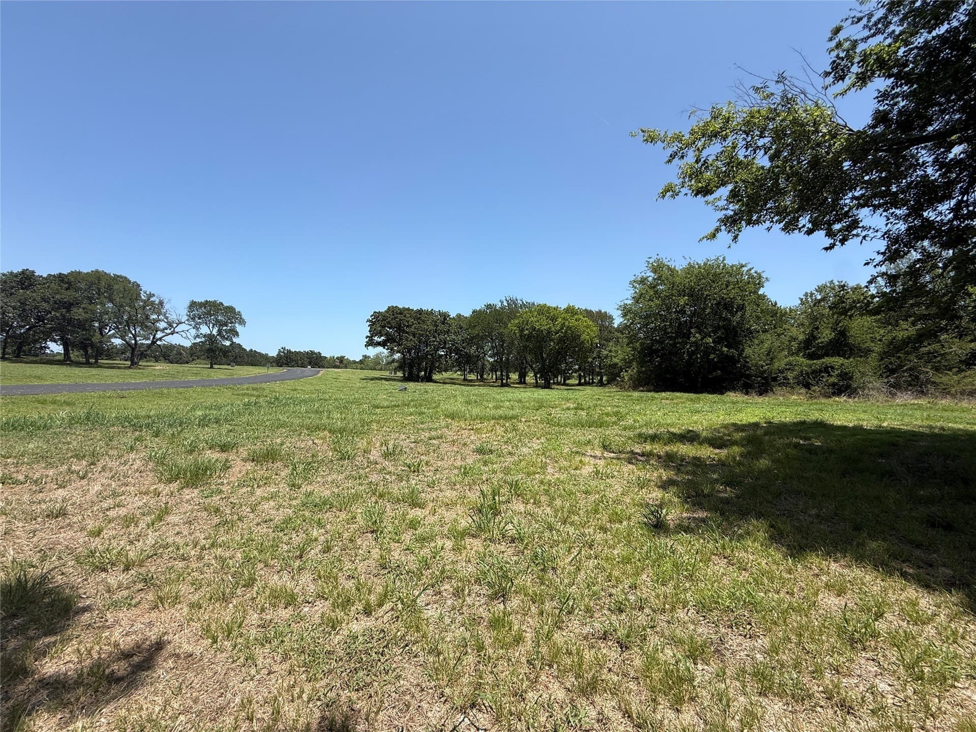 1.01 acres in Navarro County - photo 16