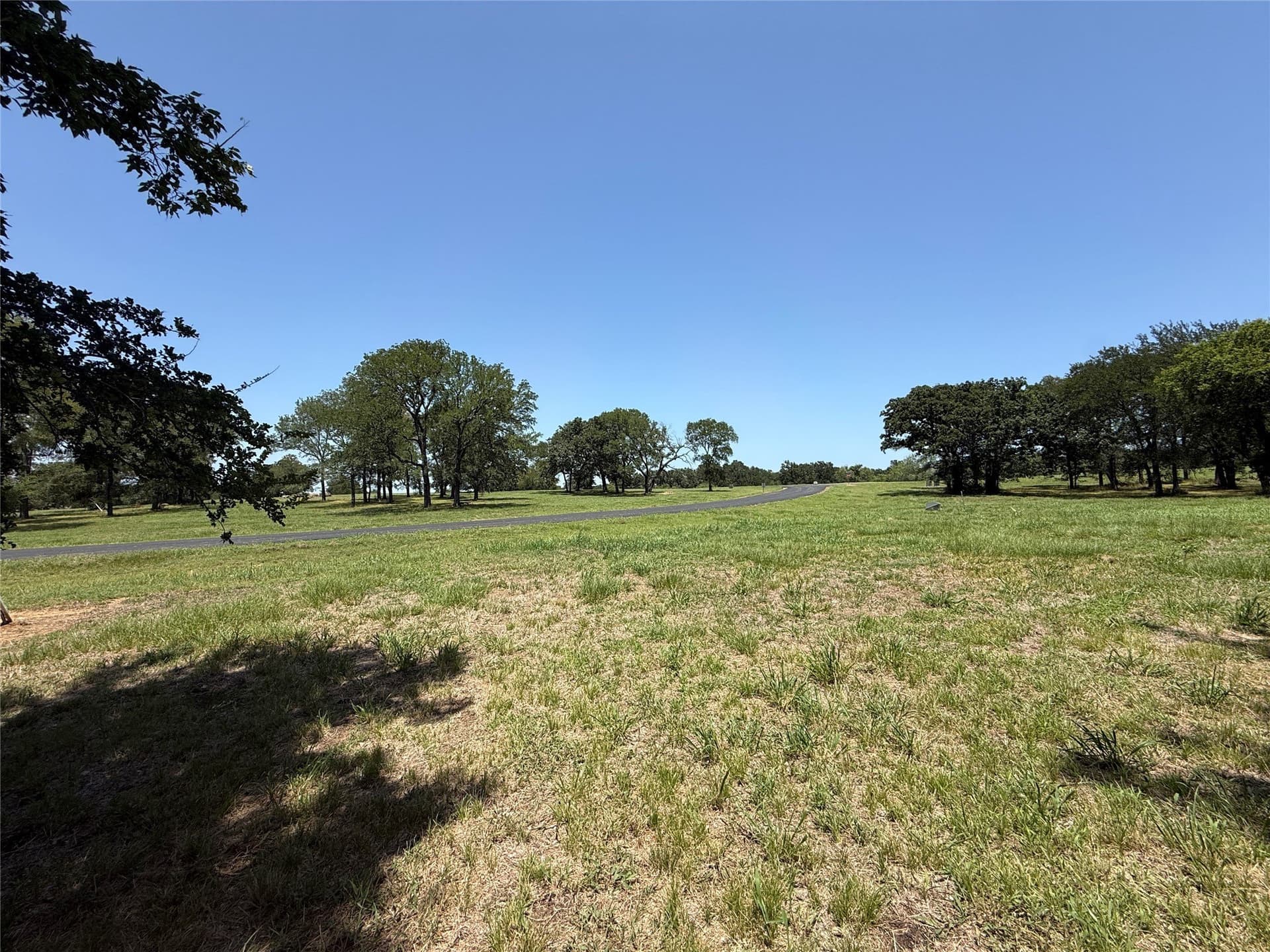 1.01 acres in Navarro County - photo 18
