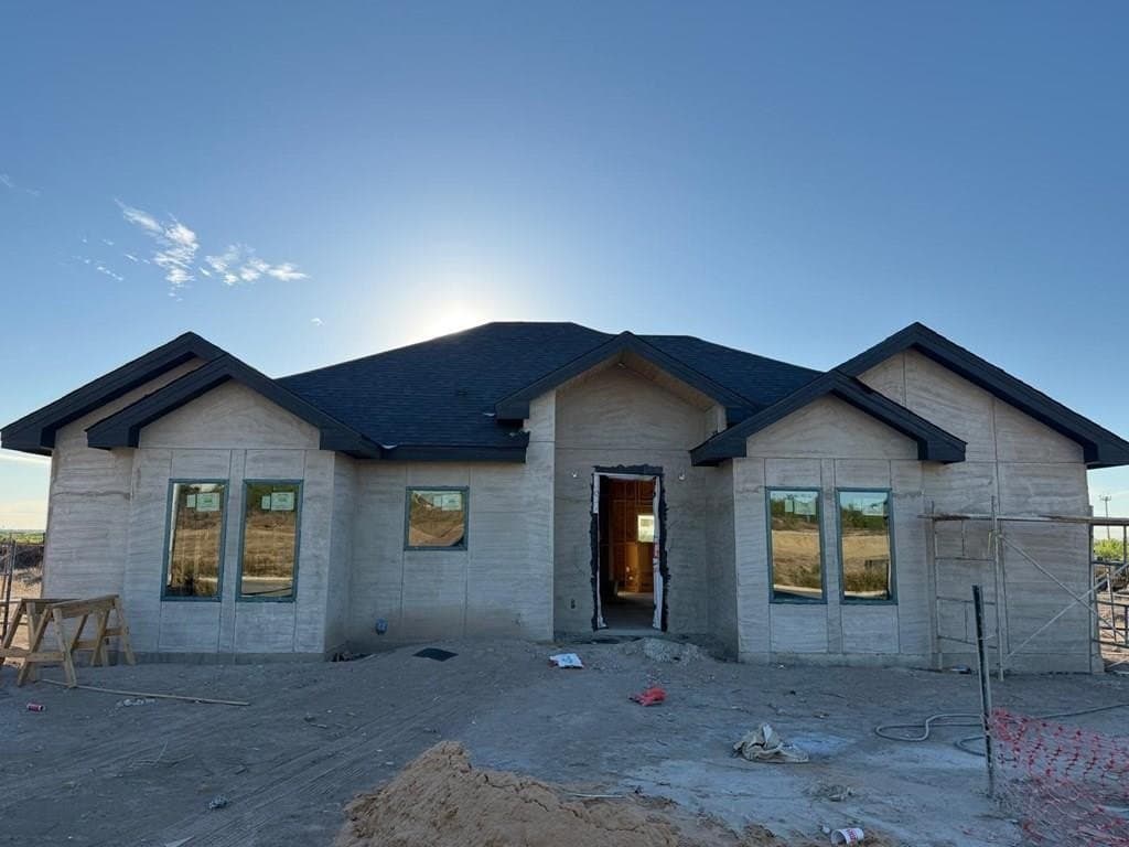 6,050 acres in Maverick County