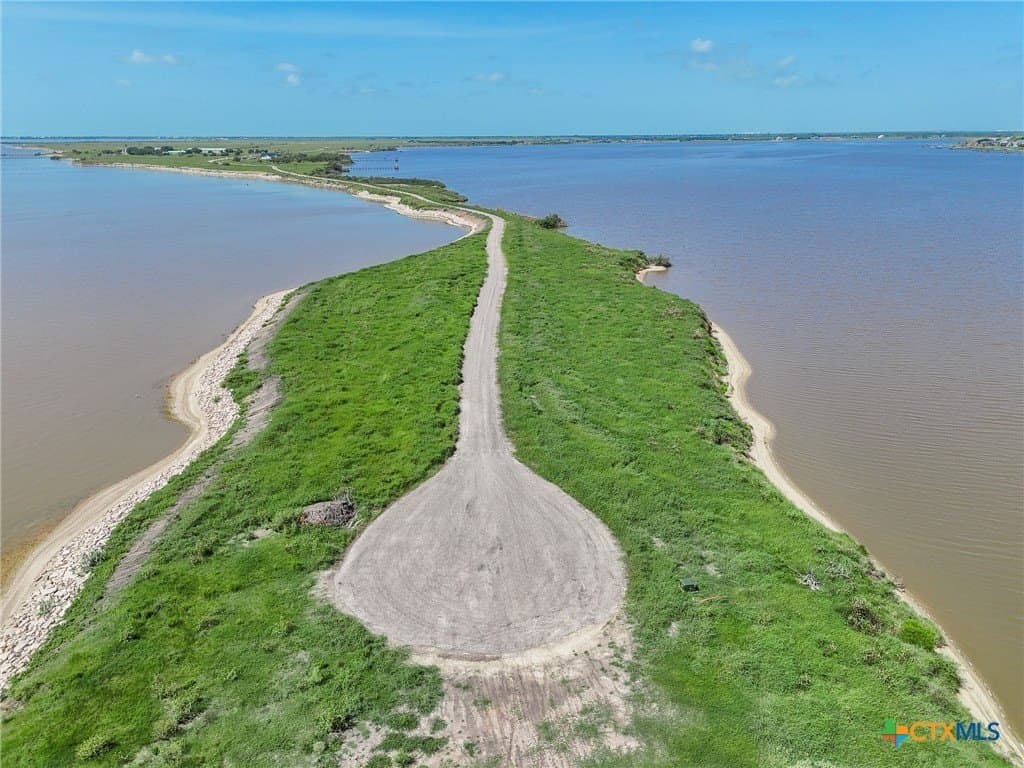 1.1 acres in Calhoun County - photo 44