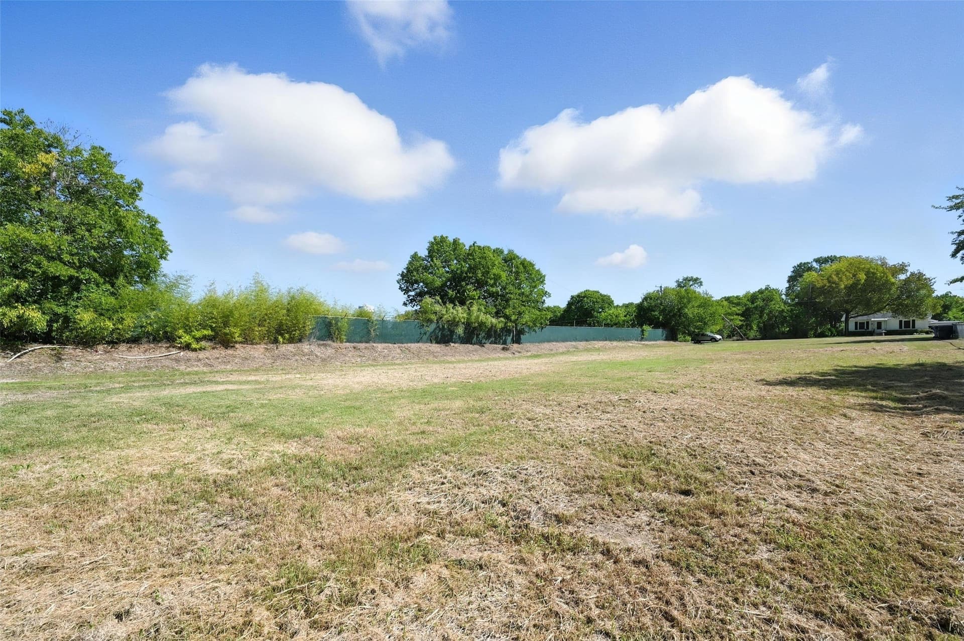 0.34 acres in Dallas County gallery image 3