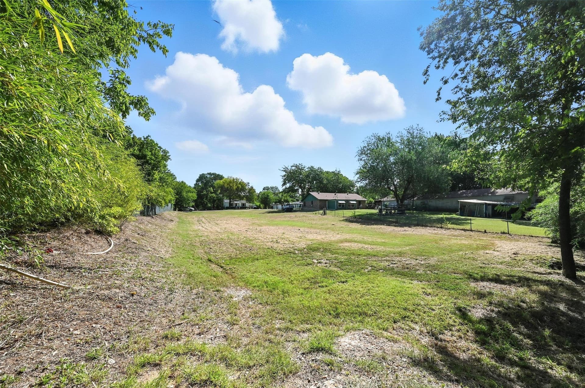0.34 acres in Dallas County featured view