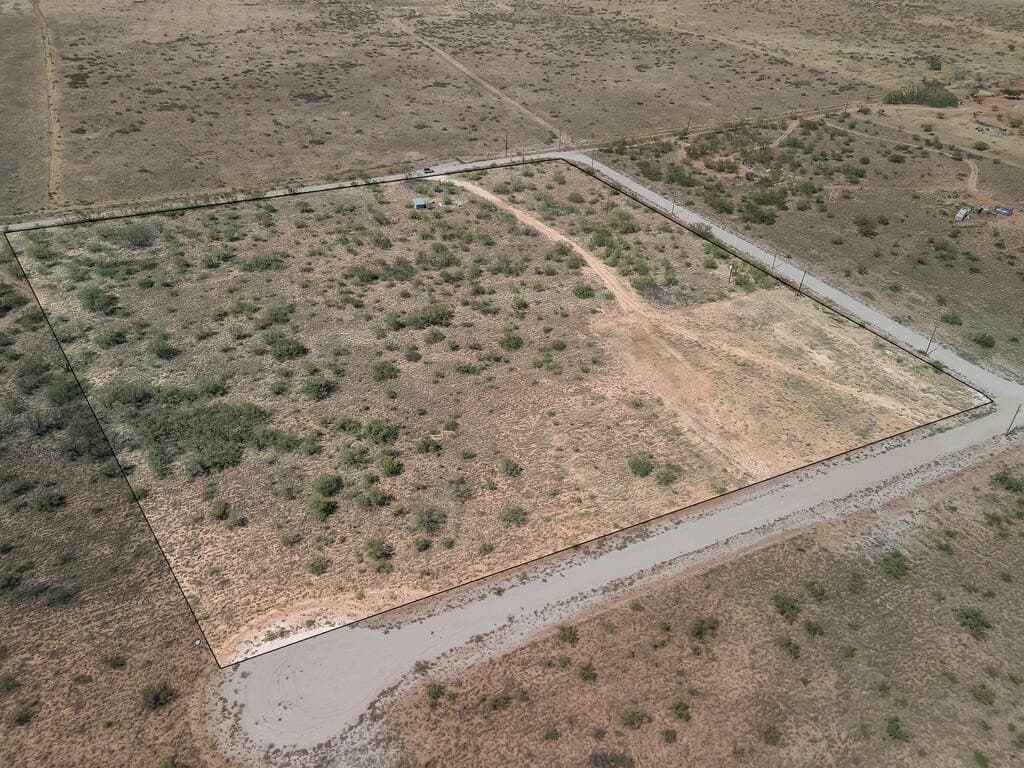 11.36 acres in Howard County - photo 2
