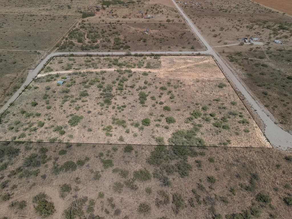 11.36 acres in Howard County - photo 4