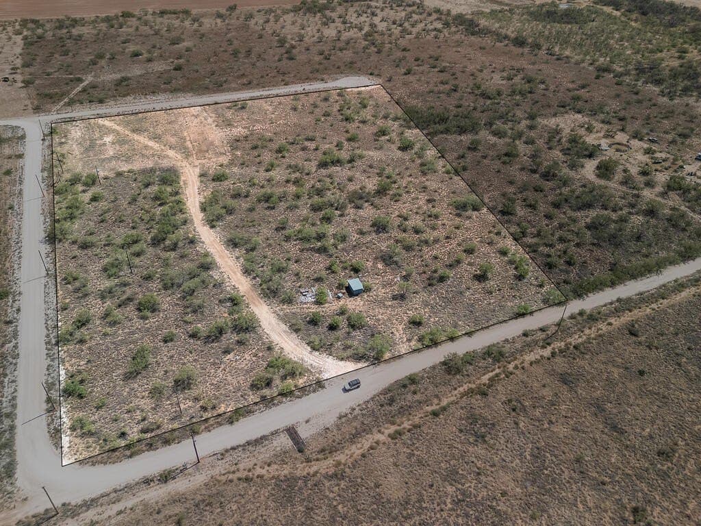 11.36 acres in Howard County - photo 5