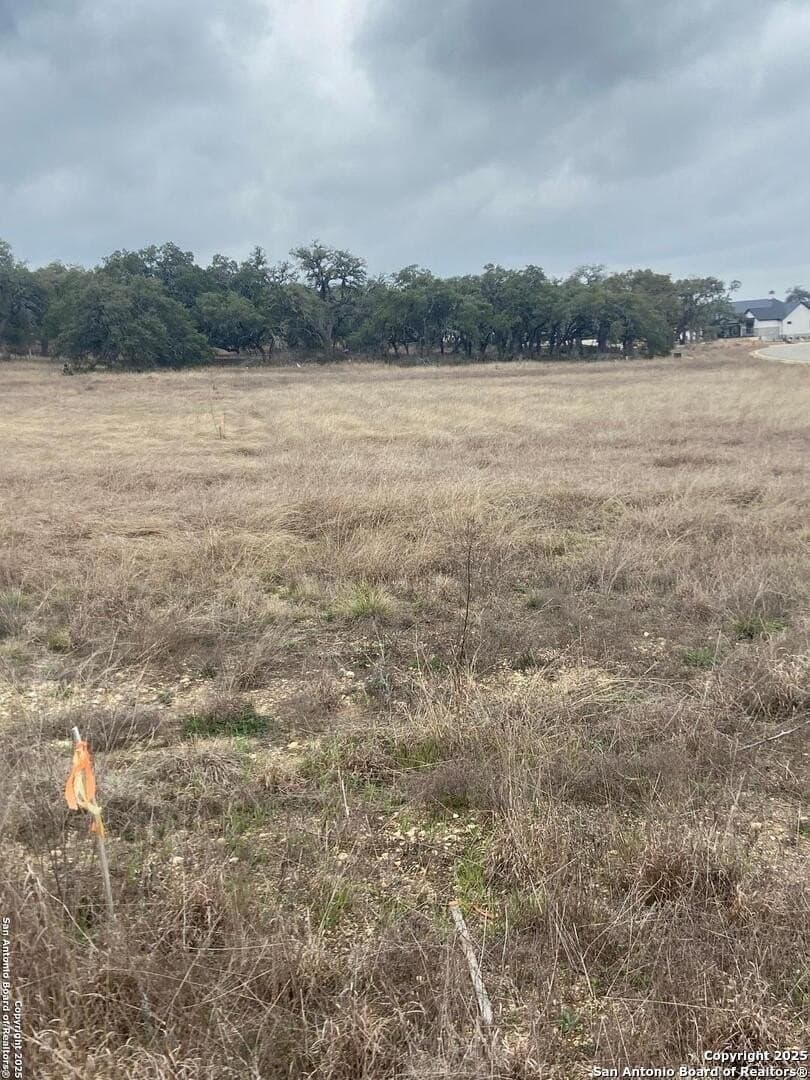 1.22 acres in Comal County - photo 9