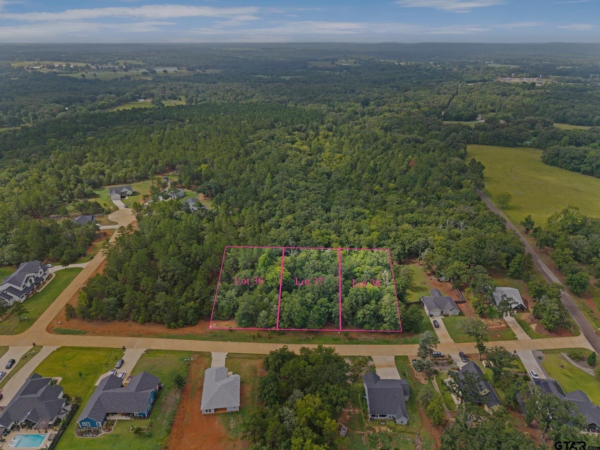 0.5 acres in Smith County - photo 3