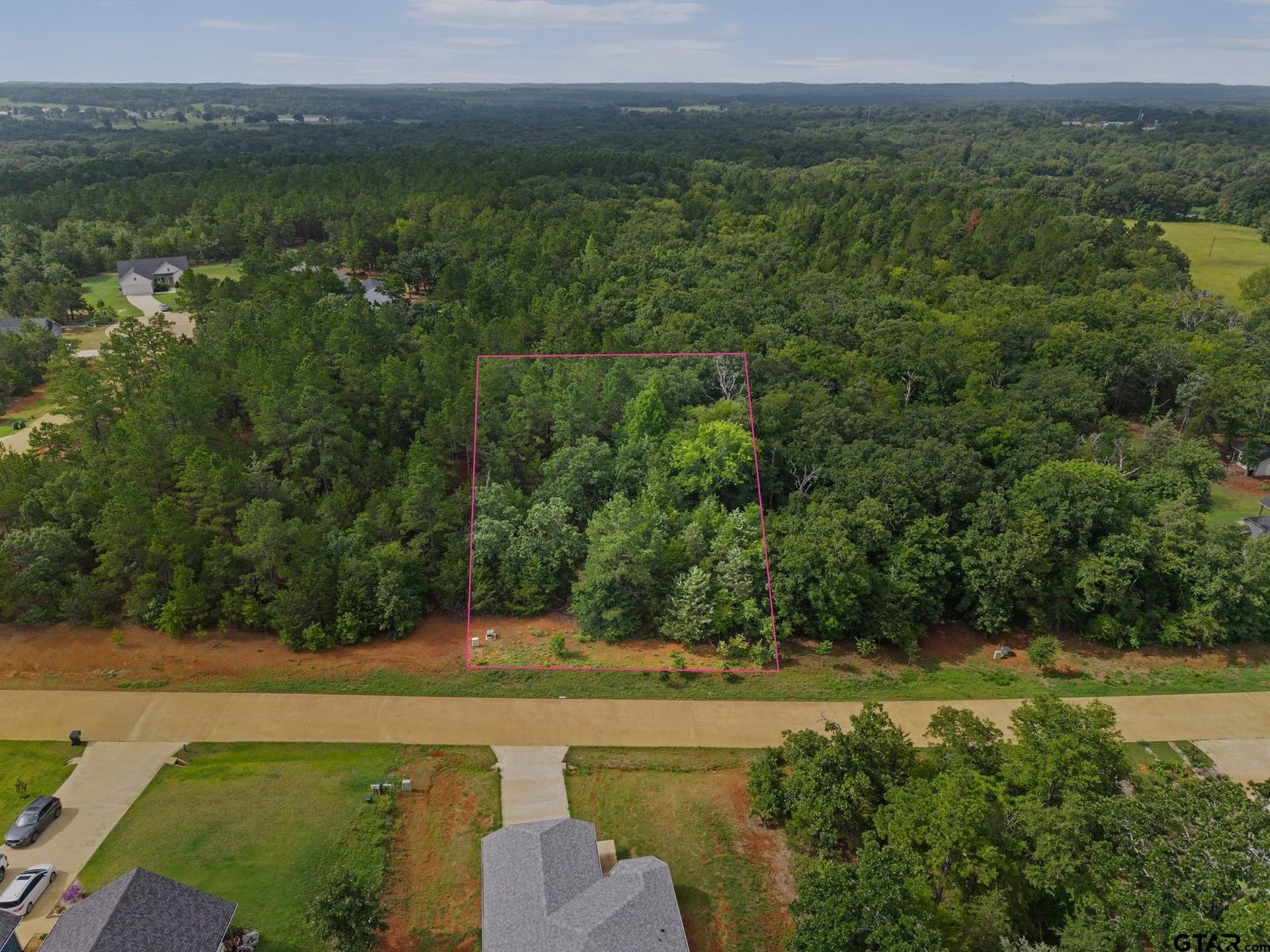 0.5 acres in Smith County - photo 4