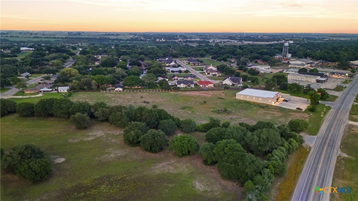 4.23 acres in Lavaca County