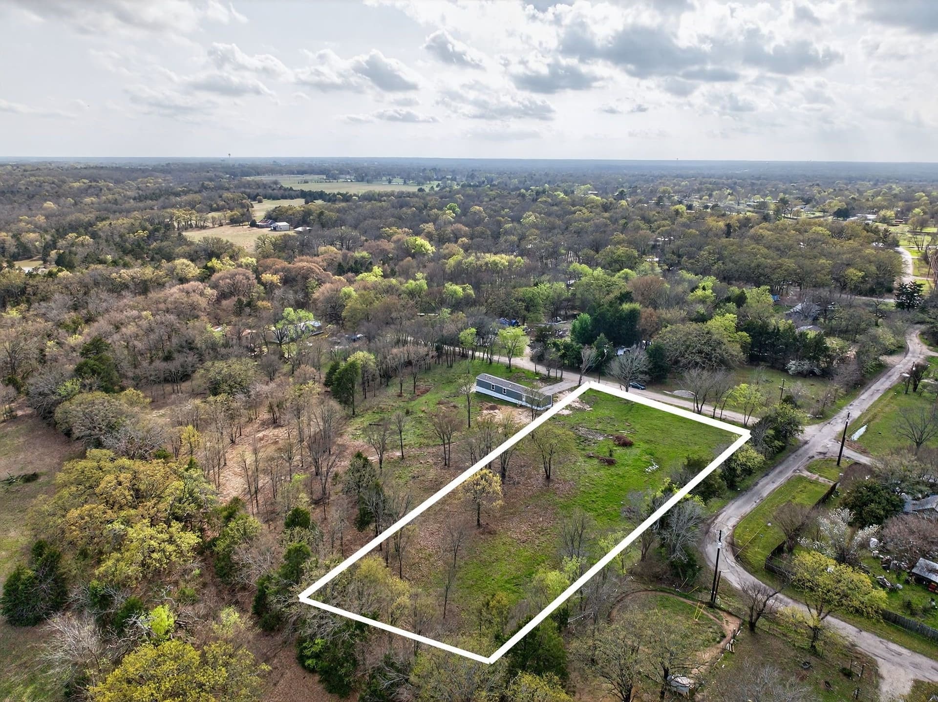 1.31 acres in Hunt County