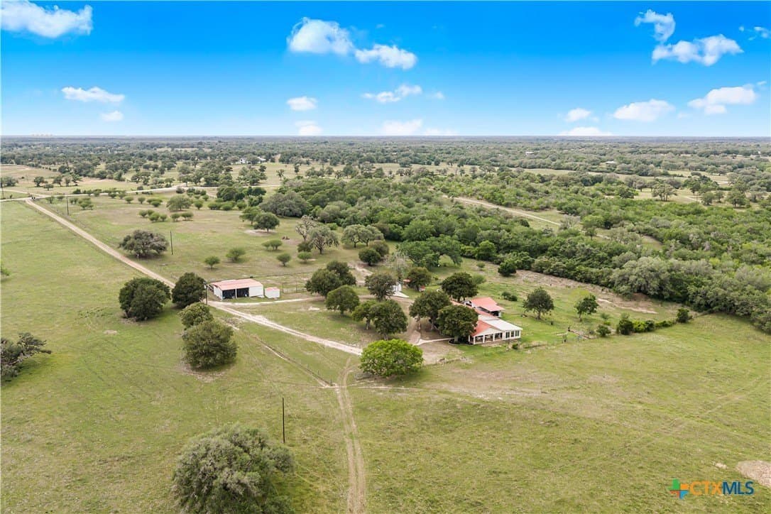 12.64 acres in Victoria County gallery image 2