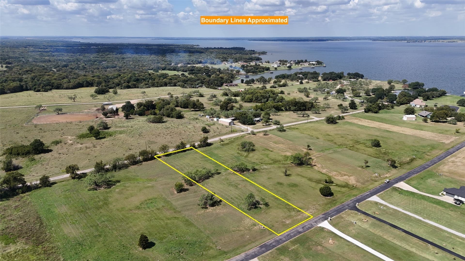 1.02 acres in Navarro County - photo 27