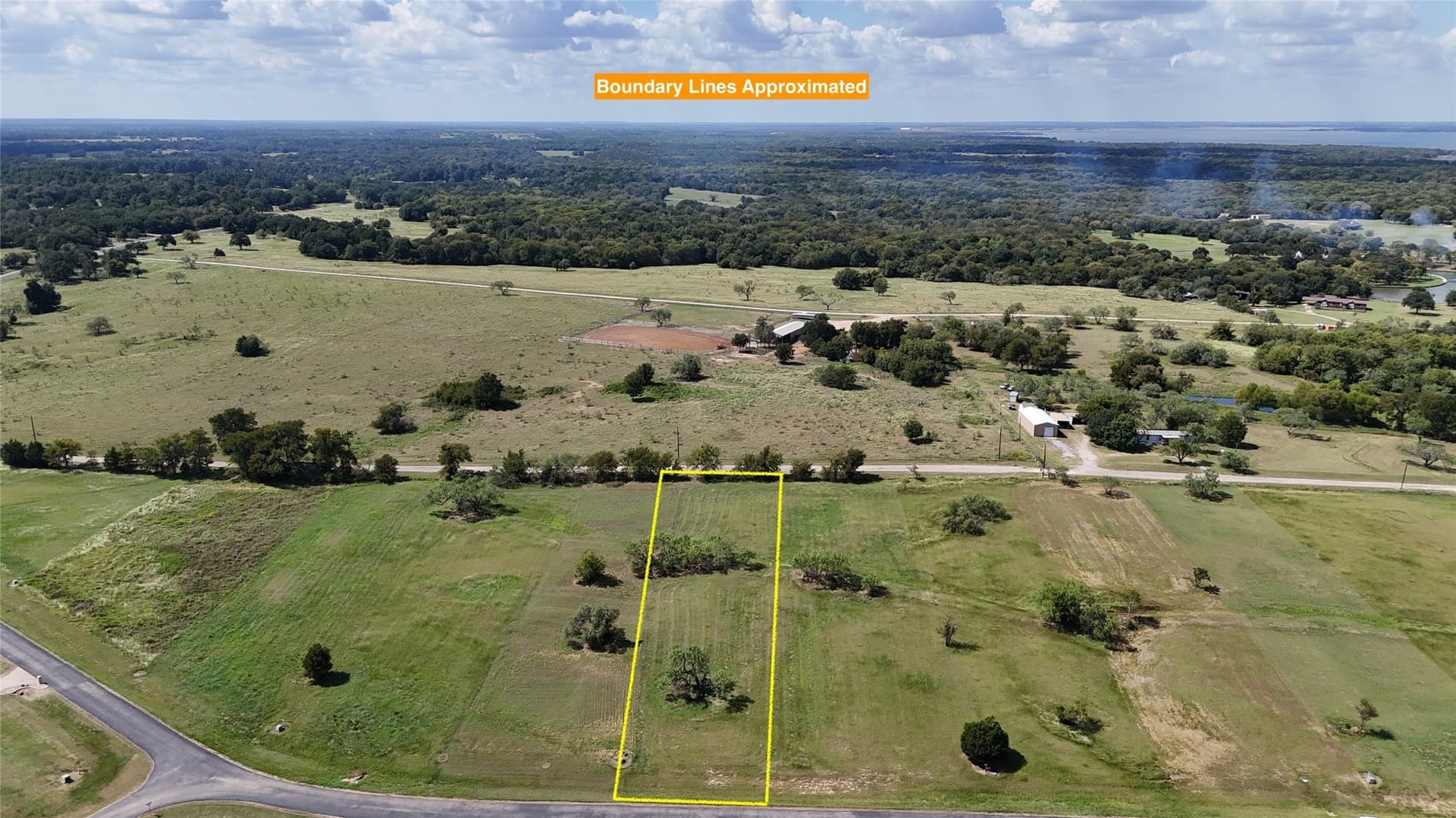 1.02 acres in Navarro County - photo 3