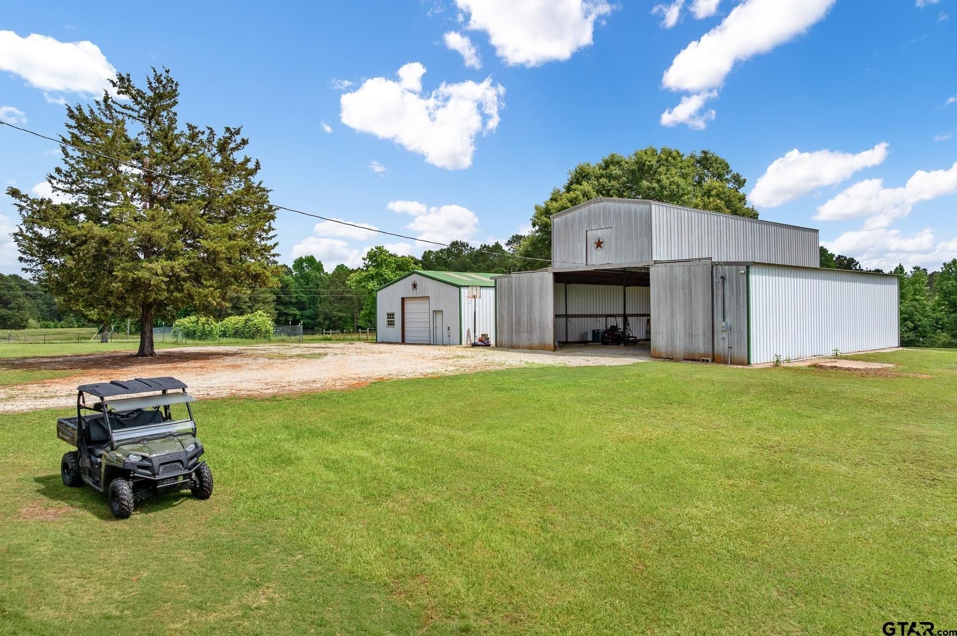 10 acres in Smith County - photo 37
