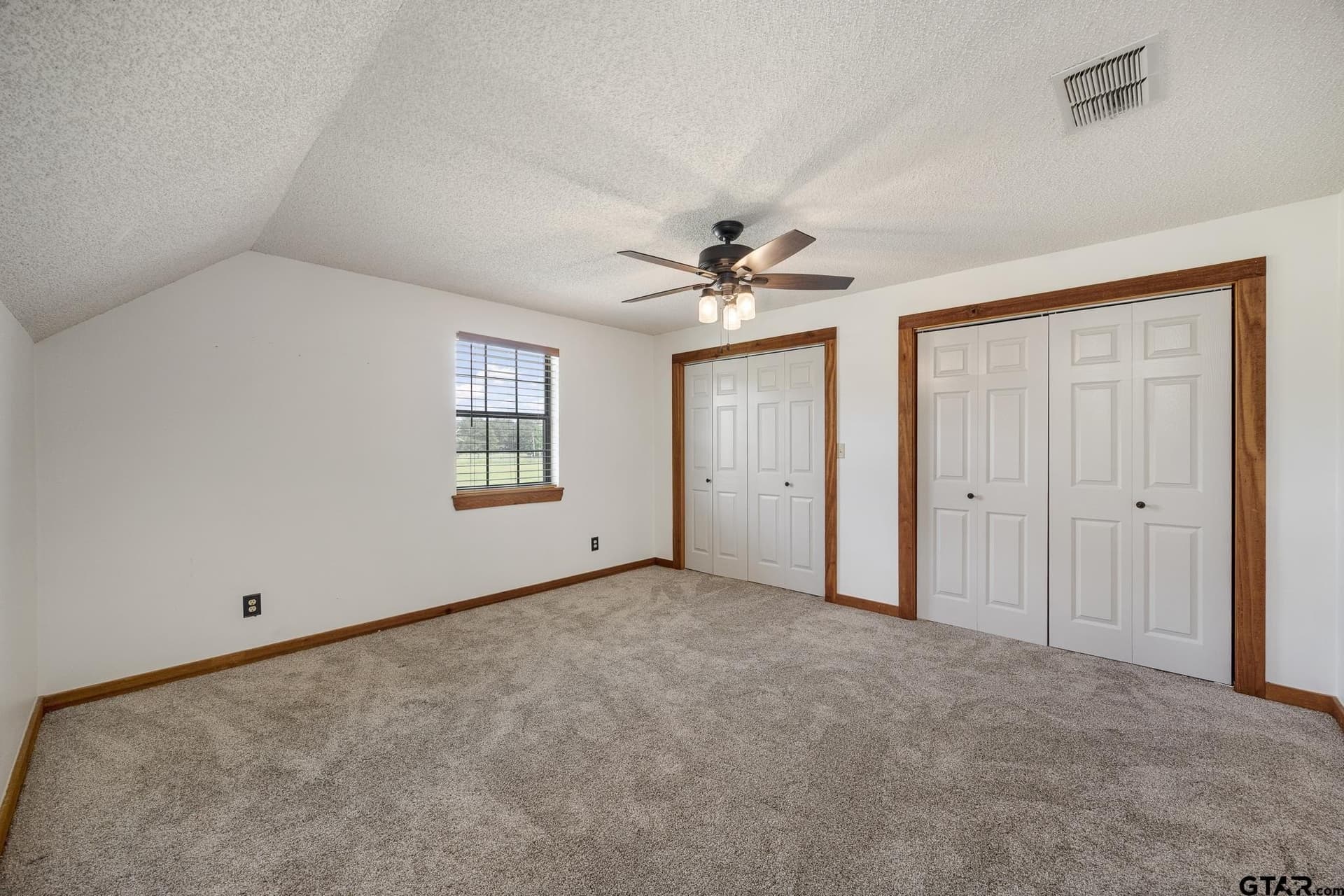 10 acres in Smith County - photo 27