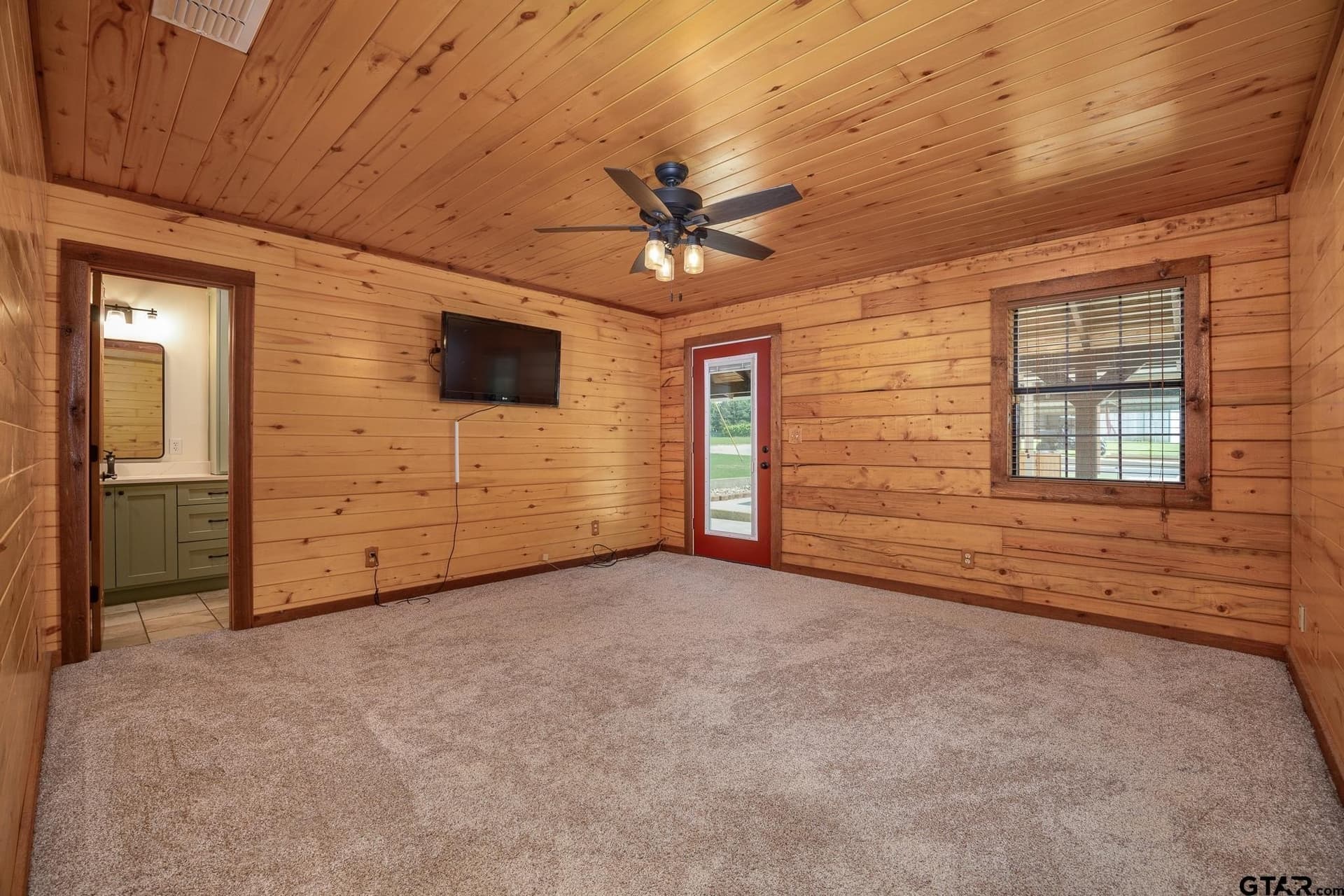 10 acres in Smith County - photo 17