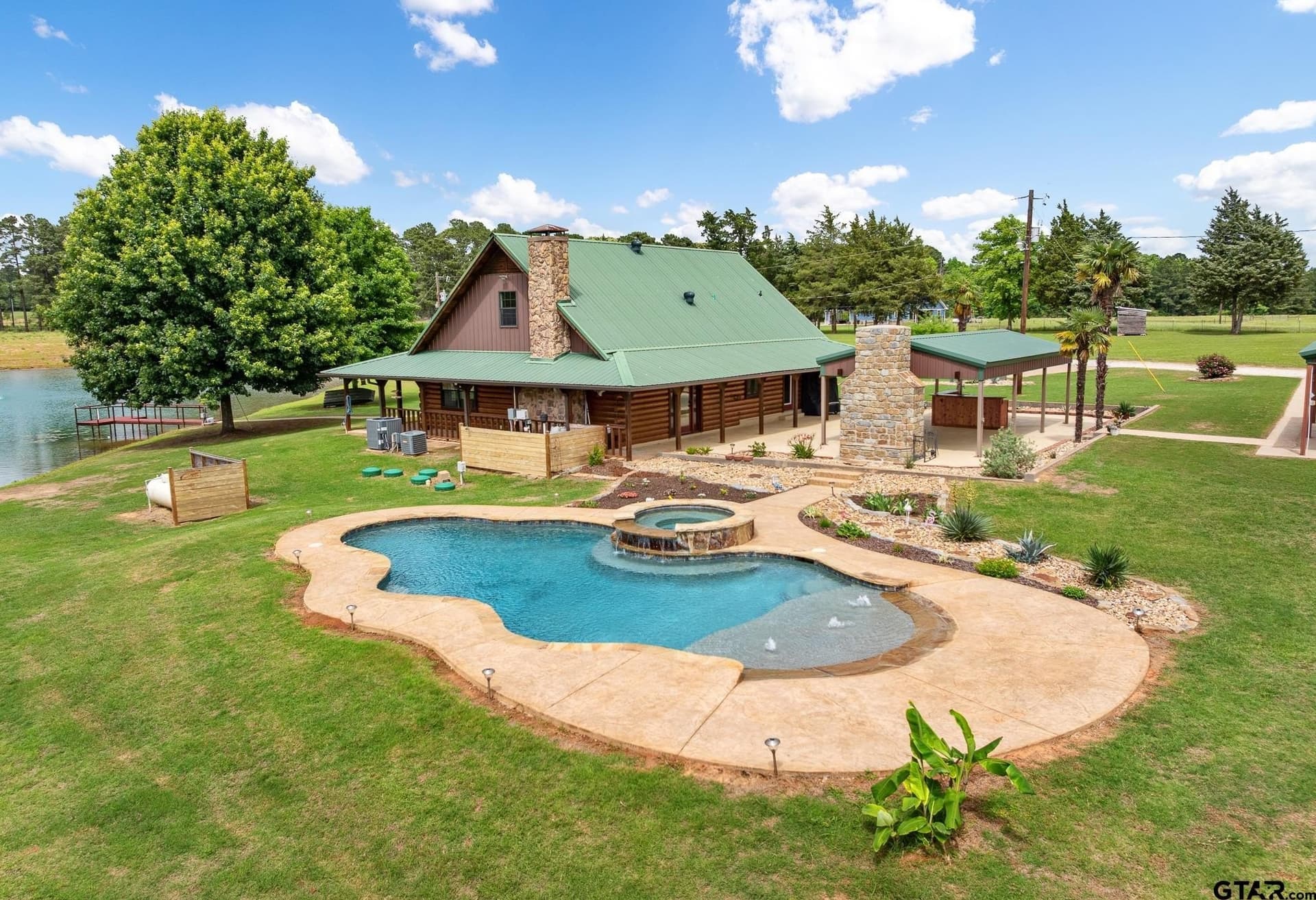10 acres in Smith County - photo 29