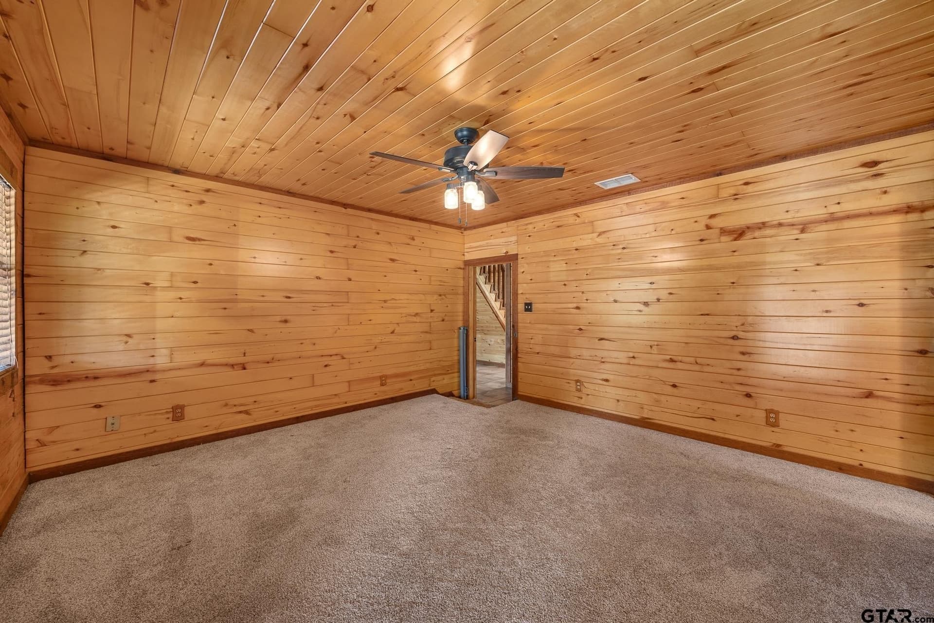 10 acres in Smith County - photo 18