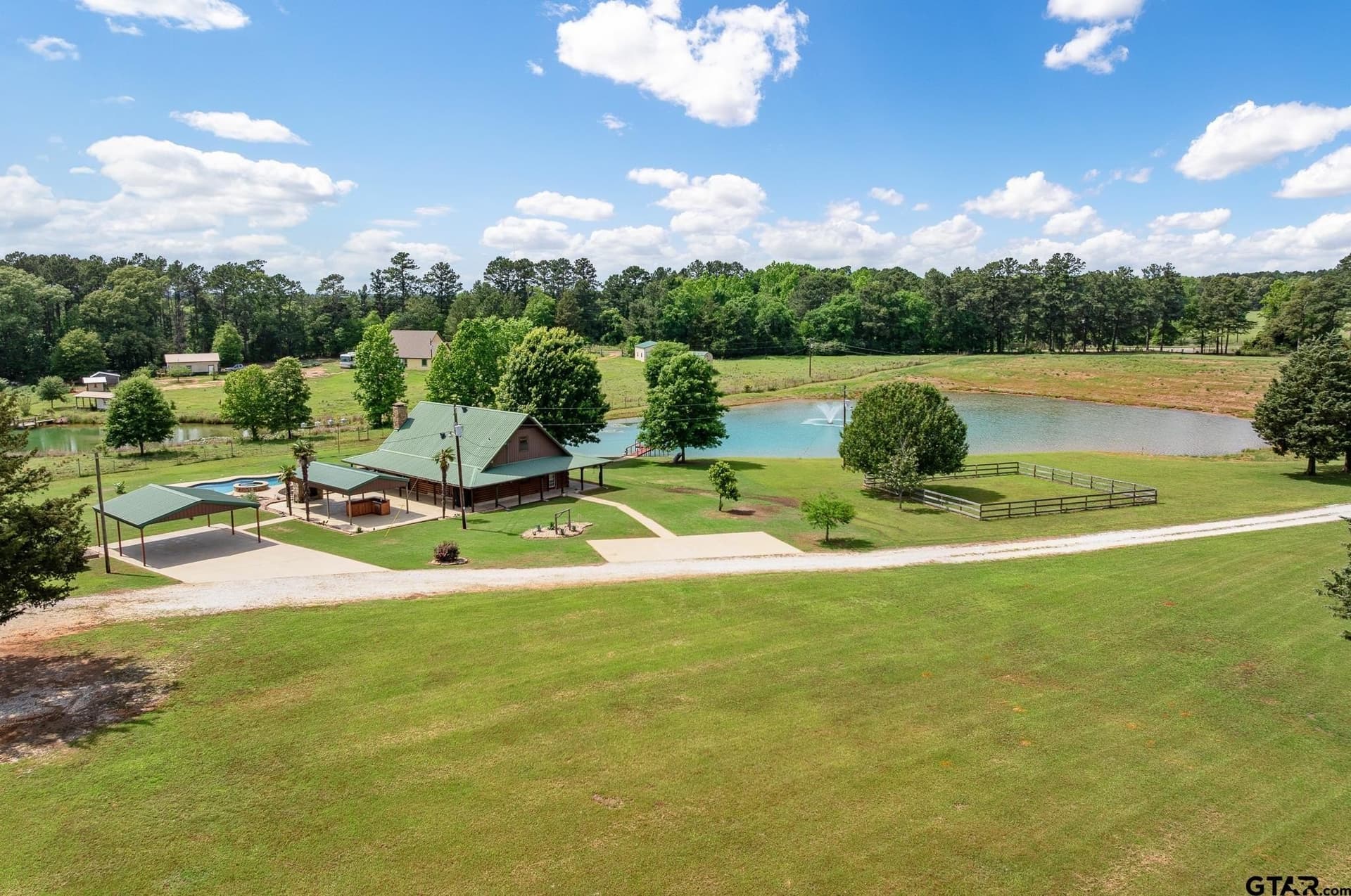 10 acres in Smith County - photo 36