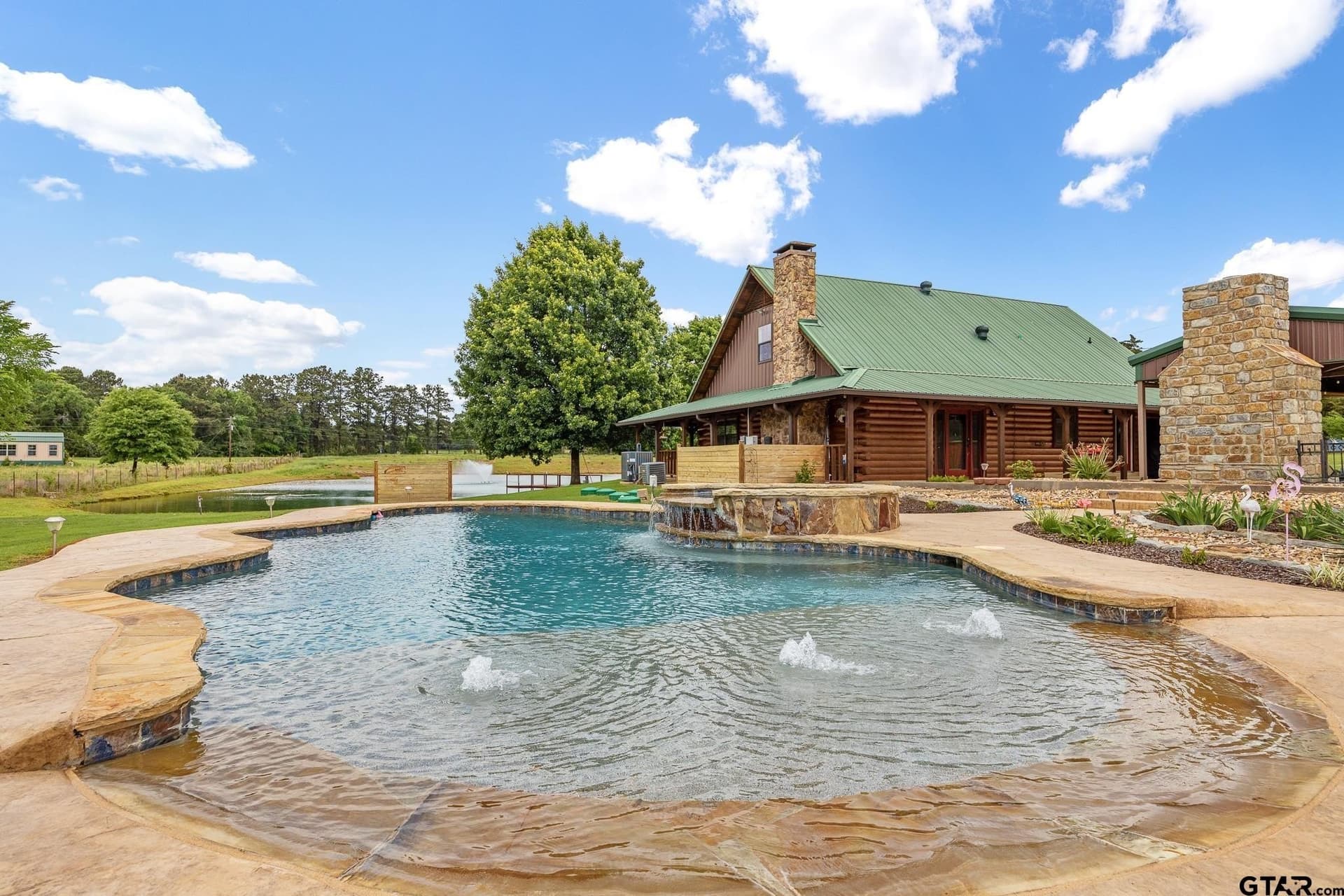 10 acres in Smith County - photo 30