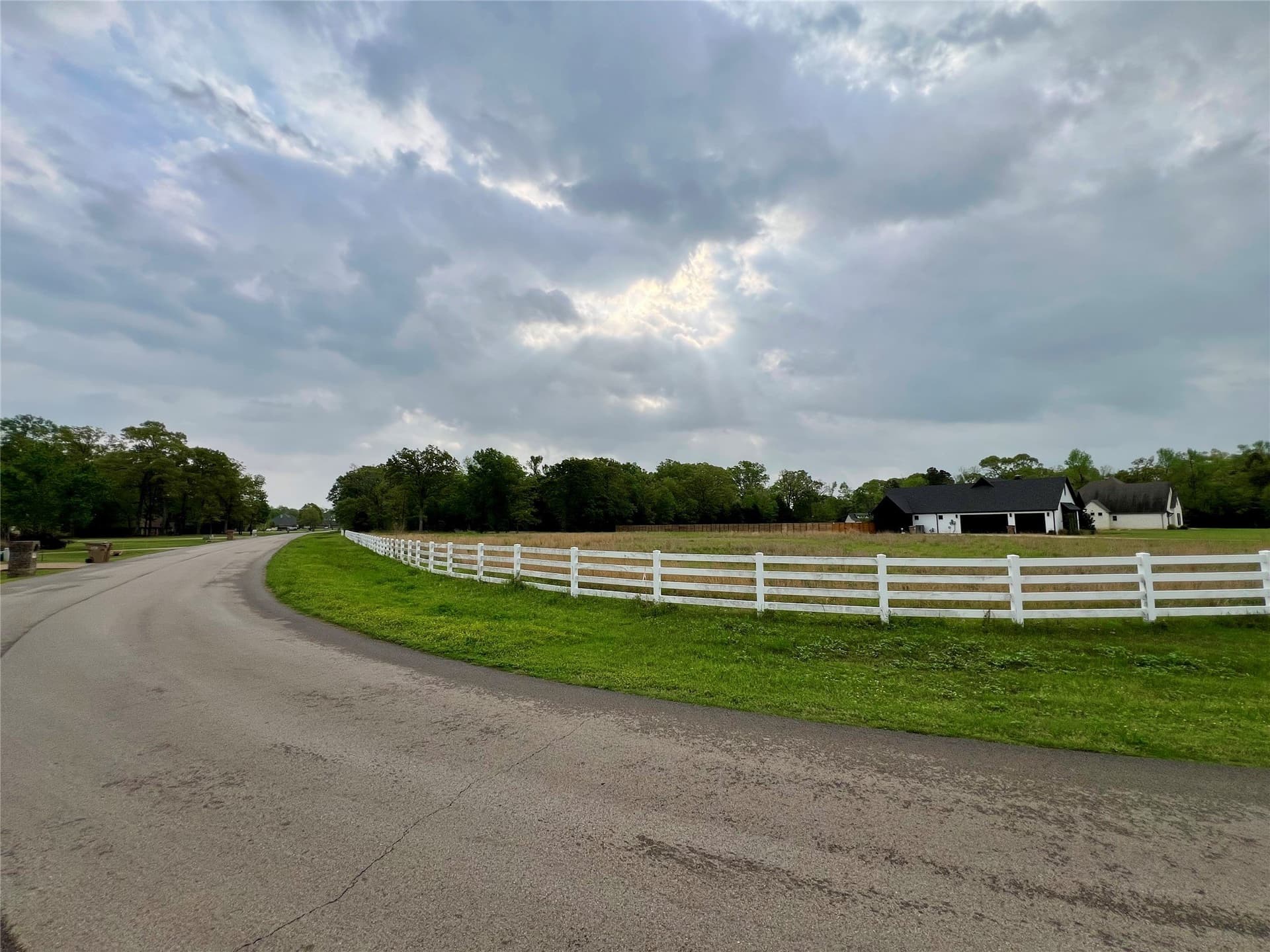 1.4 acres in Smith County - photo 18