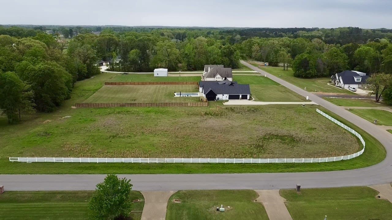1.4 acres in Smith County - photo 9